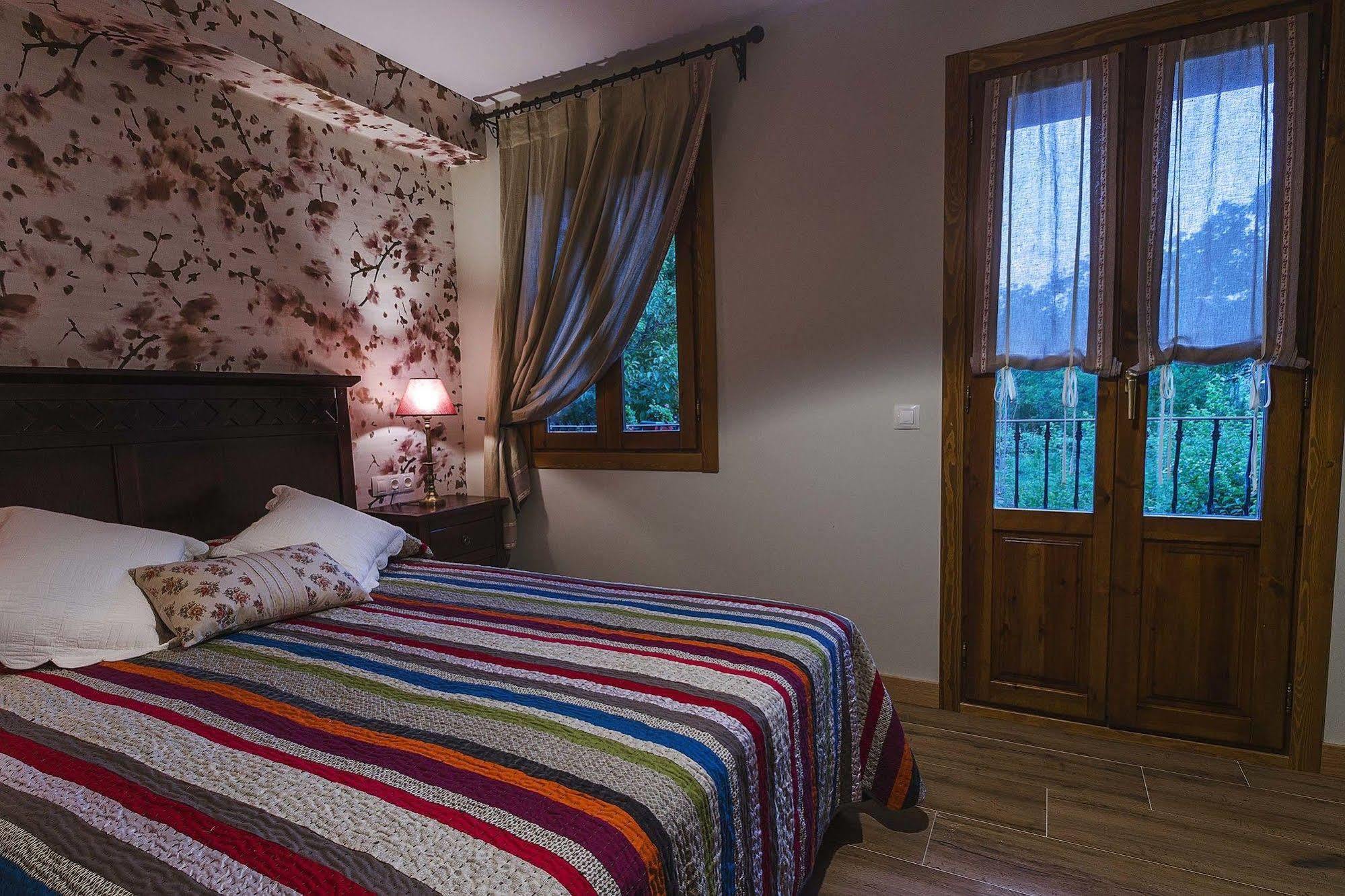 Casa Martin Ordesa Guest House Sarvise Exterior photo